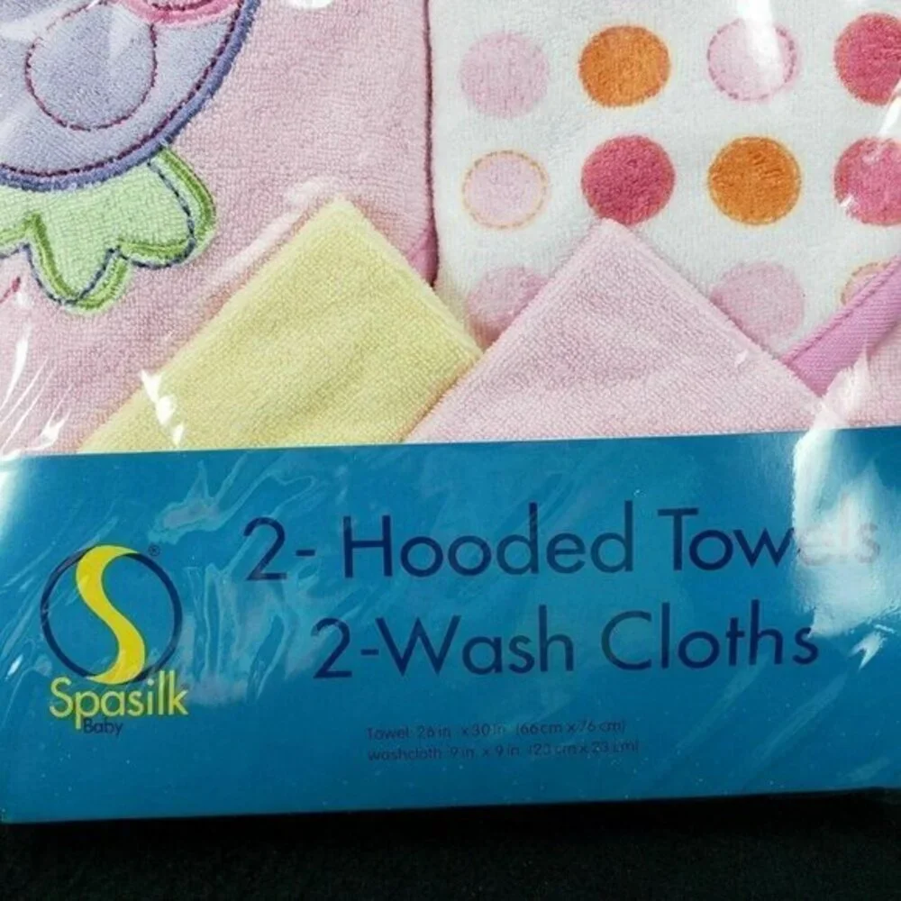 Spasilk Pink 2 Hooded Towels and‎ 2 Washcloths Set Fish Polka Dots New